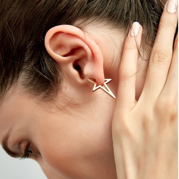 🆕 CARINA Star Earrings - Picture 3 of 8